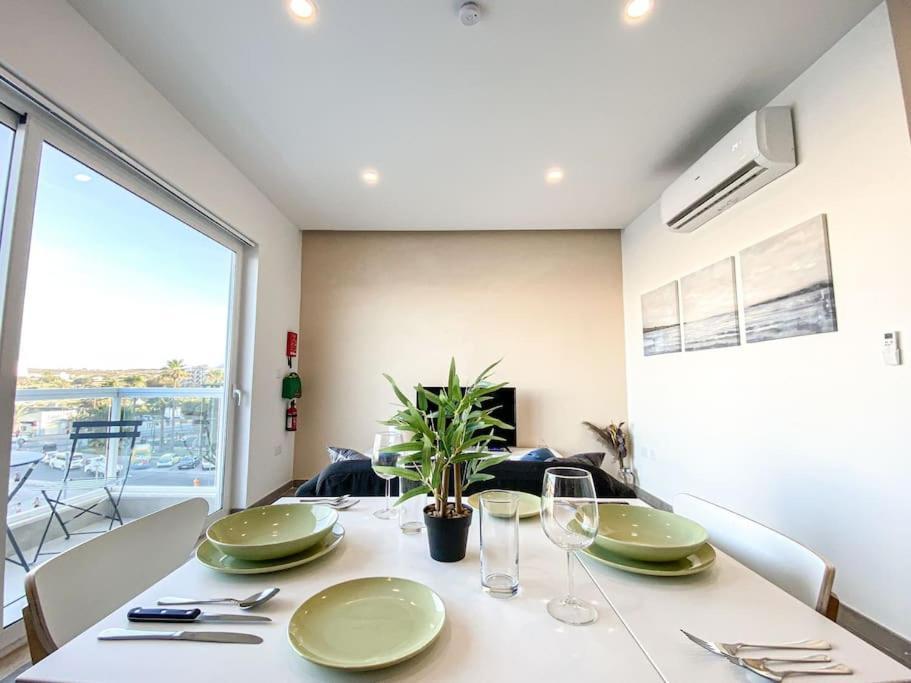 Sea Front 3Rd Floor Apartment In Marsaskala By Solea Exteriör bild